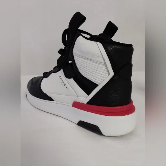 Givenchy Sneakers - Picture 10 of 16